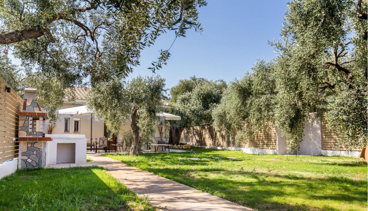 Villa 4 You Iliopetra Skala Sotiros Exterior photo